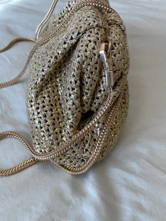 Stunning Metallic Gold Woven Shoulder Clutch with Chain Strap - Picture 2 of 8